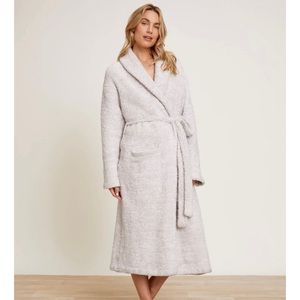 Barefoot Dreams Robe in stone/white size 2 (see size chart)